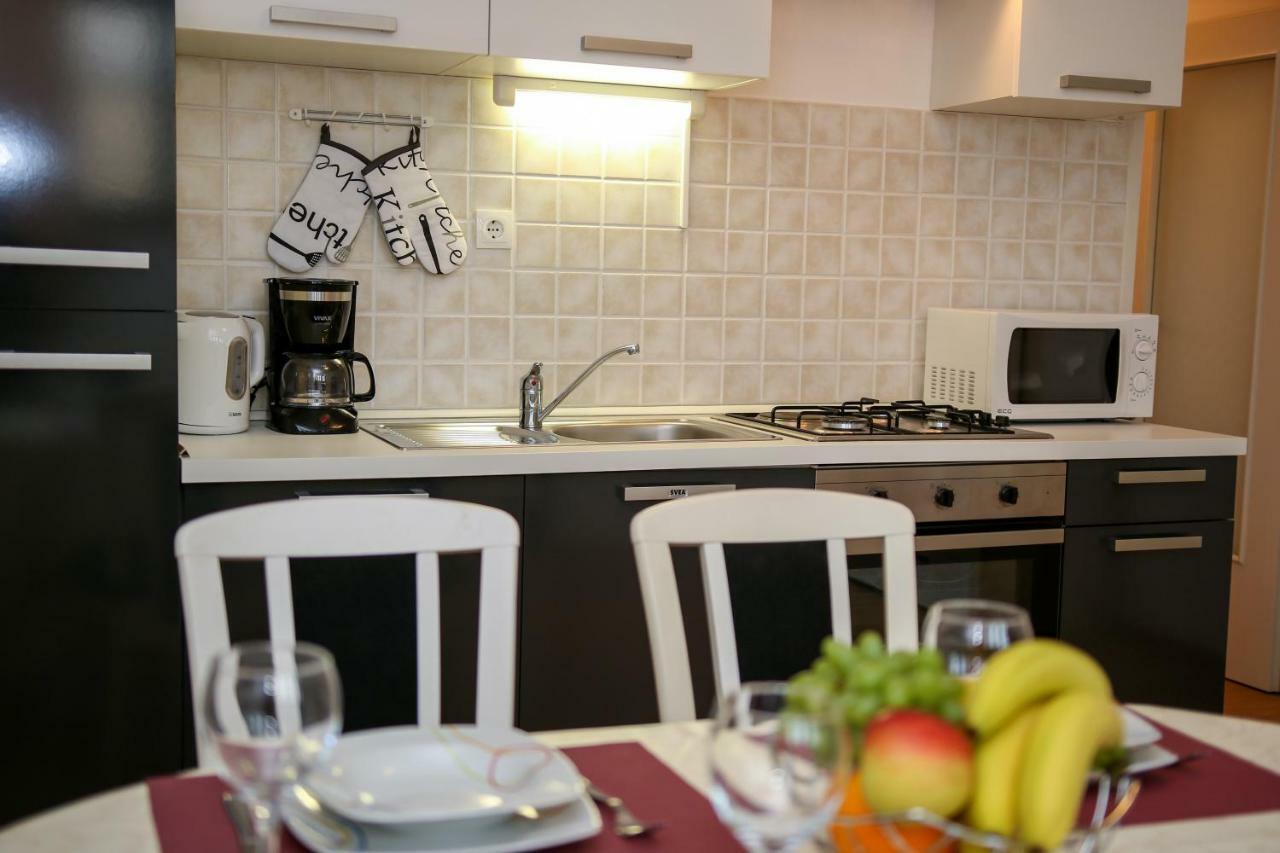 Apartment Nakic Vrpolje Exterior photo